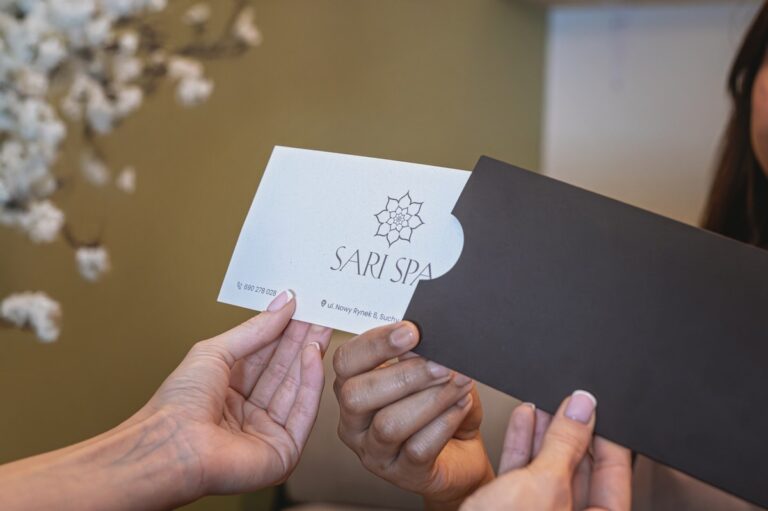 Prezent na święta, który nie wyląduje na dnie szuflady – podaruj voucher do SPA